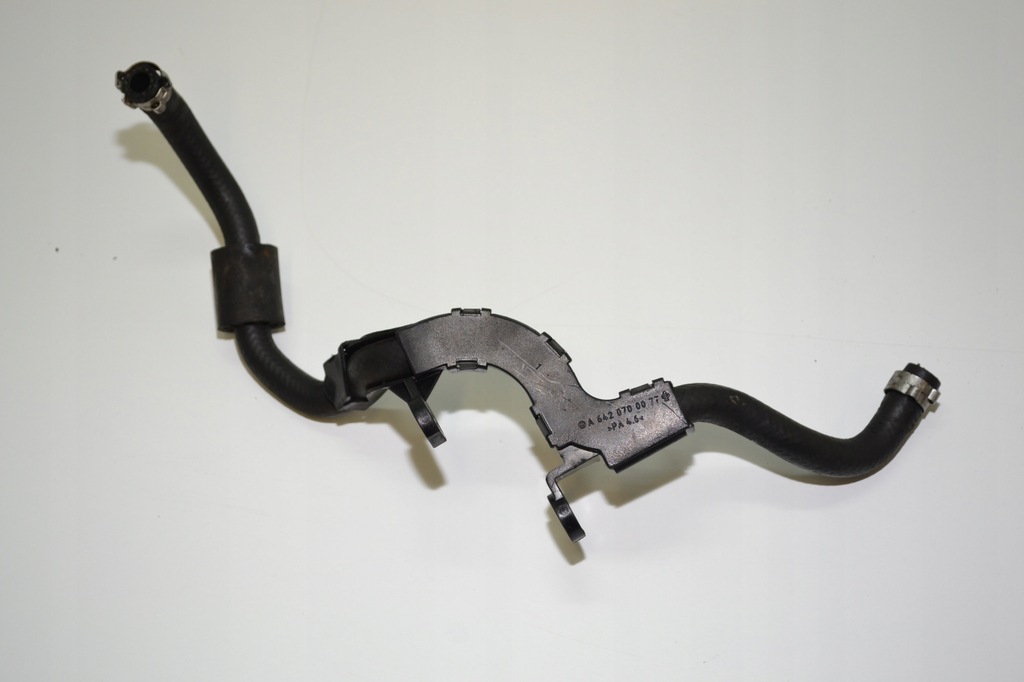 фото №1, Шланг топлива mercedes r w251 3.0 cdi v6 a6420700077