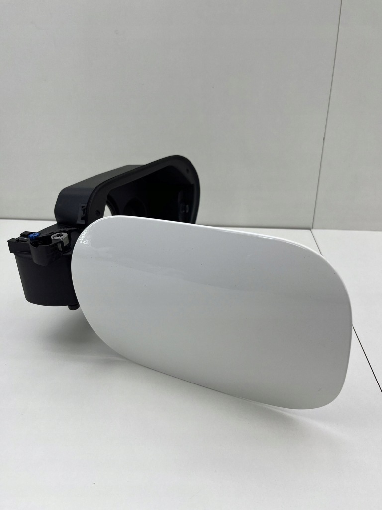 Купить Mercedes w247 glb крышка заливной топлива комплект kolor-149 a2476303502