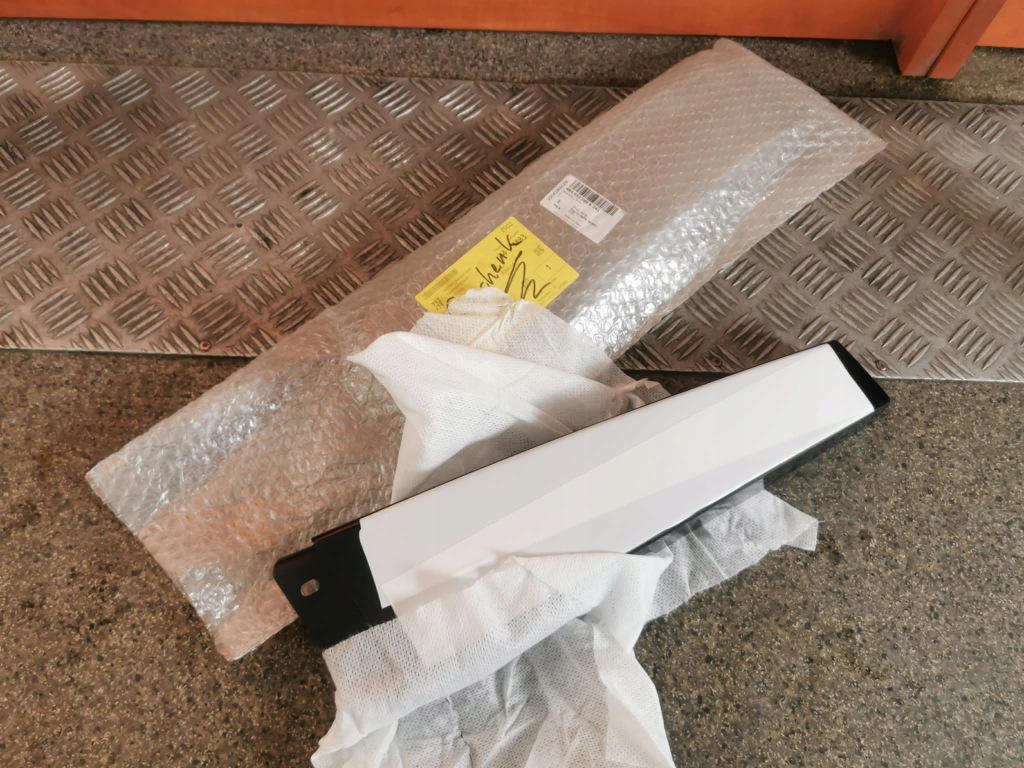 Купить Vw tiguan молдинг накладка дверь перед 6r4853289a