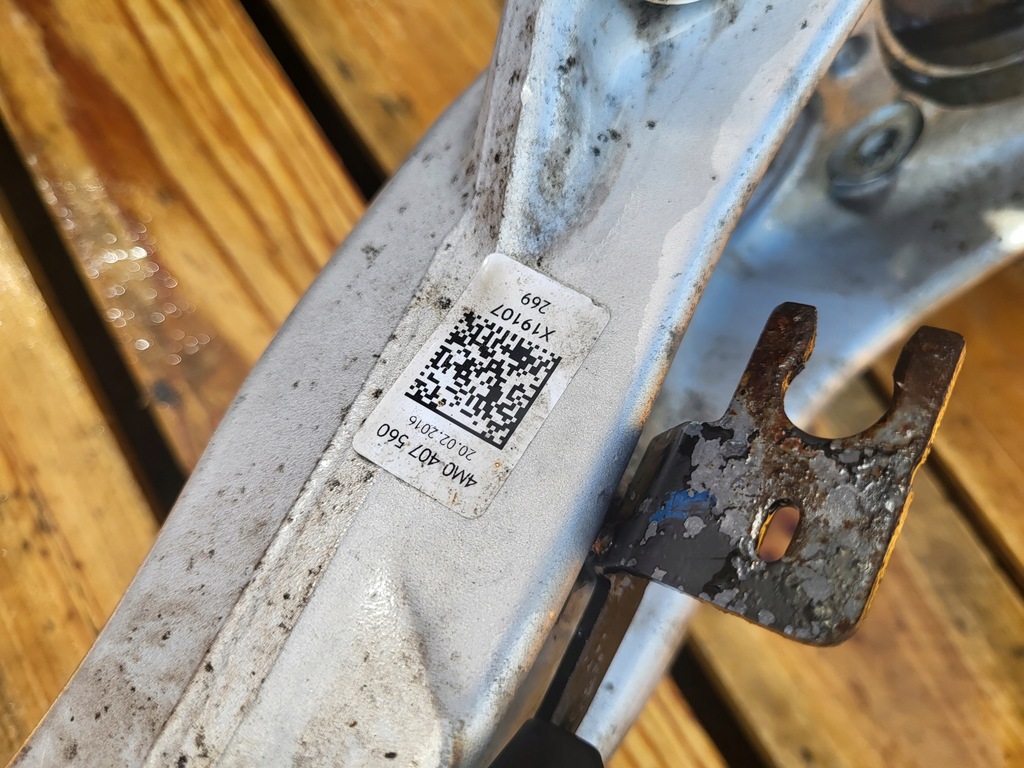 фото №10, Audi q7 q8 e-tron поворотный кулак правый перед рычаги 4m0407560