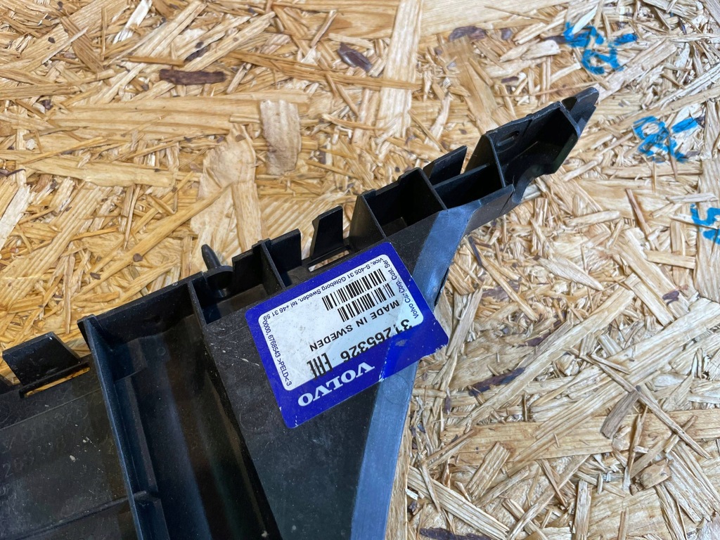 фото №7, Volvo v70 v-70 iii 3 07-16 направляющая кронштейн кронштейн бампера правый задняя задний