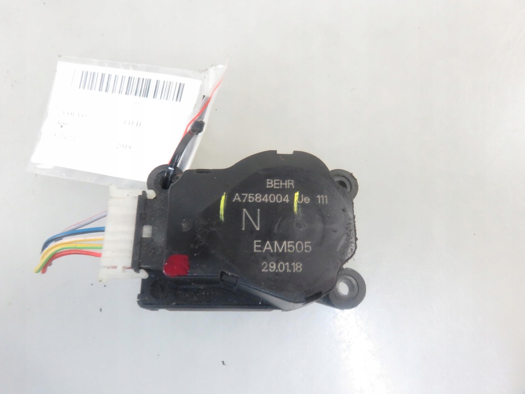 фото №6, Моторчик крышка обдув volvo fh ii a7584004