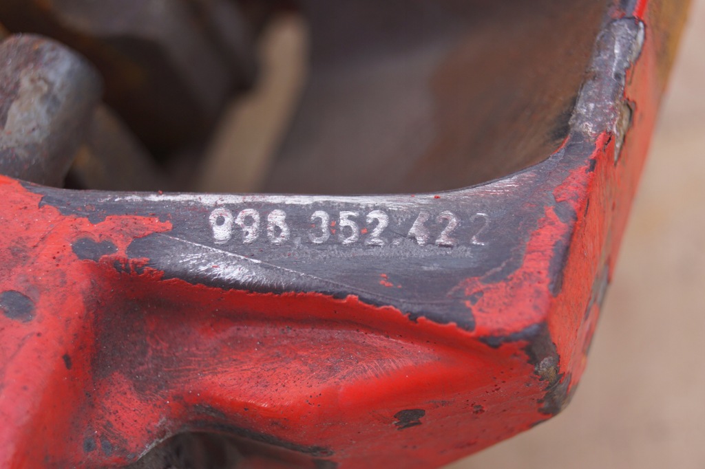 фото №9, Супорт гальмівний правий задня porsche 911 996