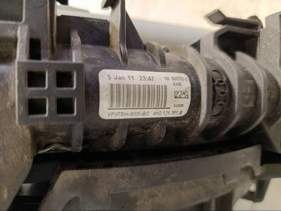 фото №9, Audi a8 s8 d4 4h 2011 радіатор / комплект 4h0121003n