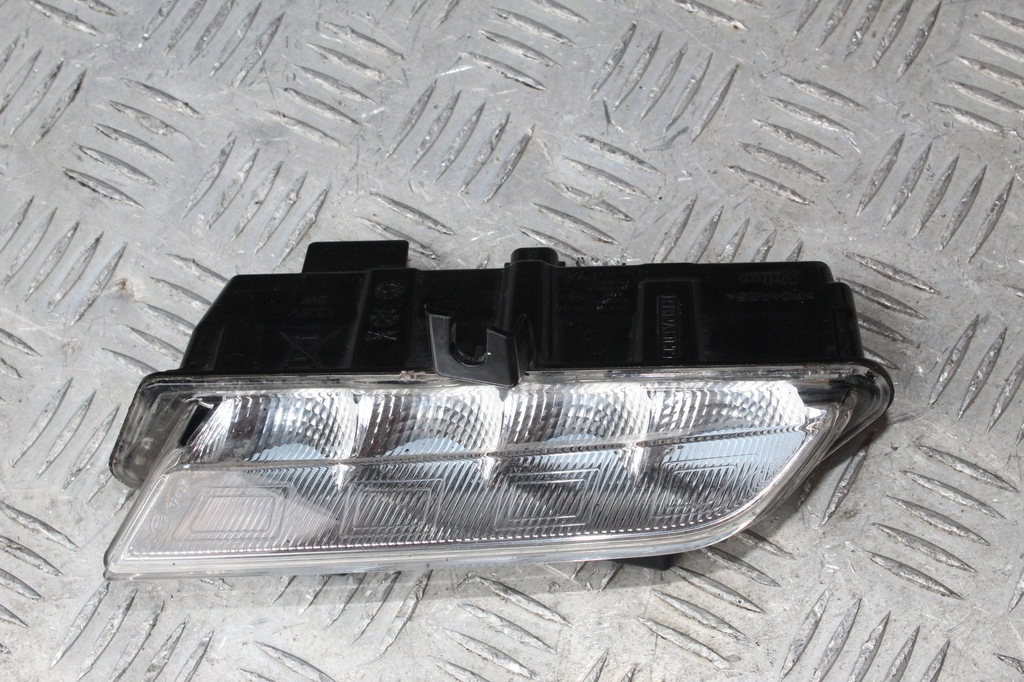 фото №3, Лампа drl перед renault clio iv captur 266059367r опис