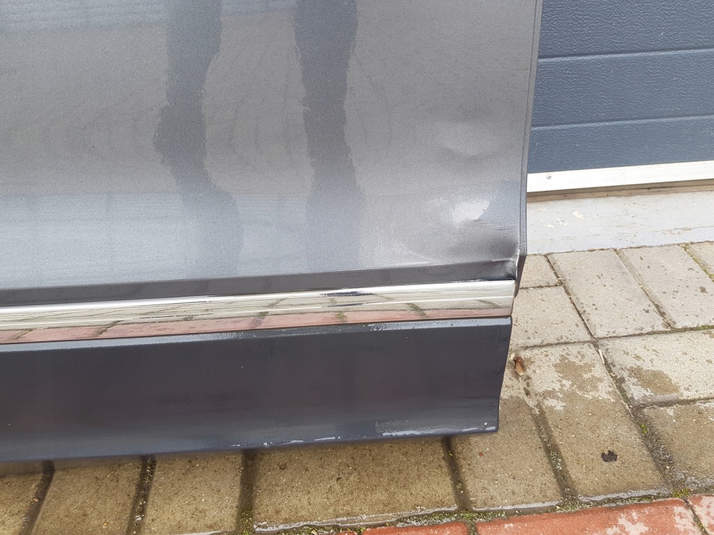 фото №2, Дверь правое правый задняя задние vw tiguan ii 2 5n 5na11111 r