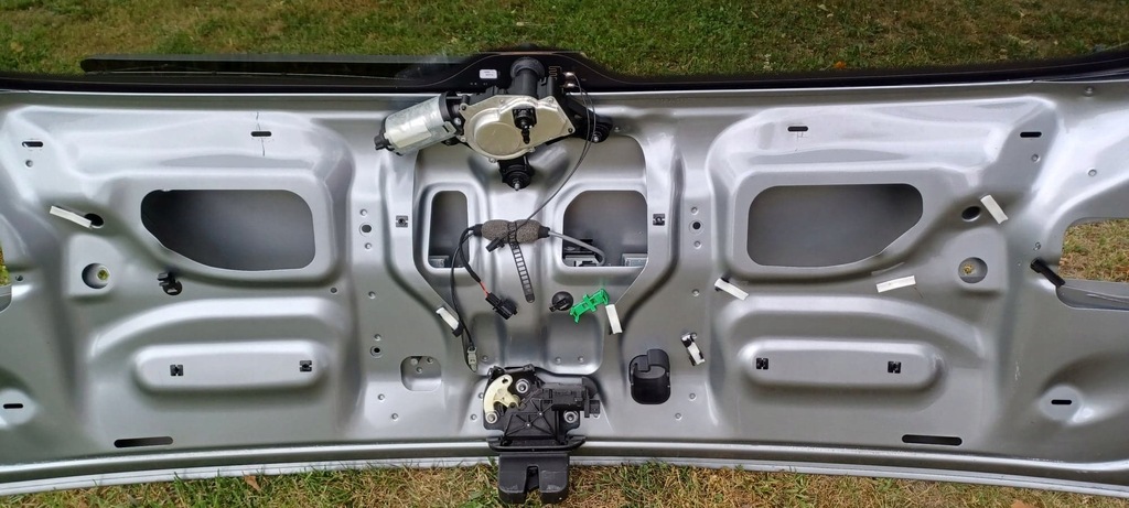 фото №9, Крышка багажника задняя багажника audi q7 4l 4l0827159a