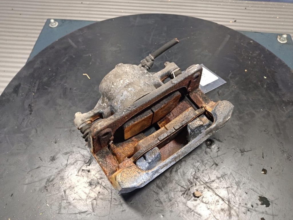 фото №5, Opel astra l 1.2 thp суппорт тормозной перед правый