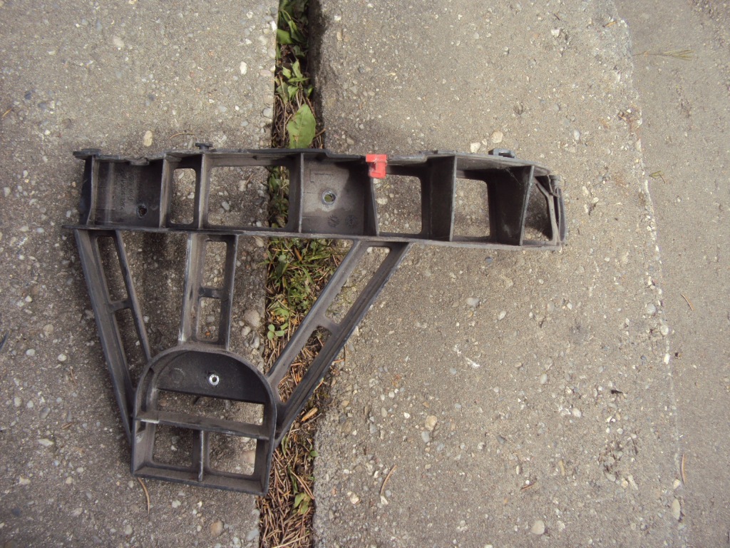 Купить Направляющая бампера vectra c kombi задний задняя левый