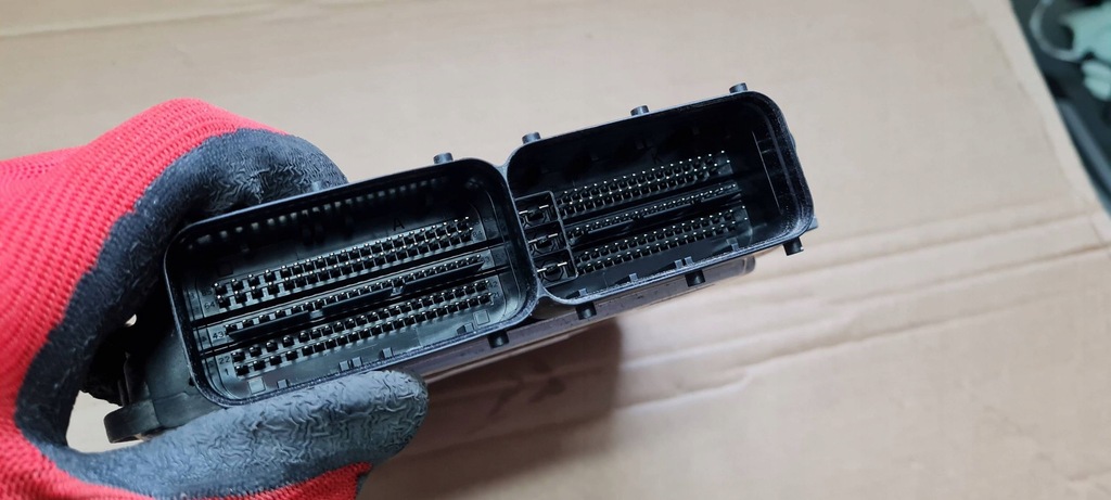 фото №6, A4 b9 8w lift модуль блок управления двигателя 2.0 tfsi 06l907309e a5 8w