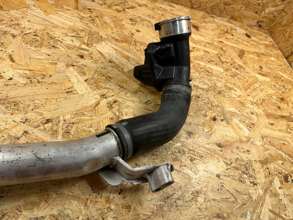 фото №8, Труба шланг воздуха volvo xc60 ii 31422061 31657757 31422095