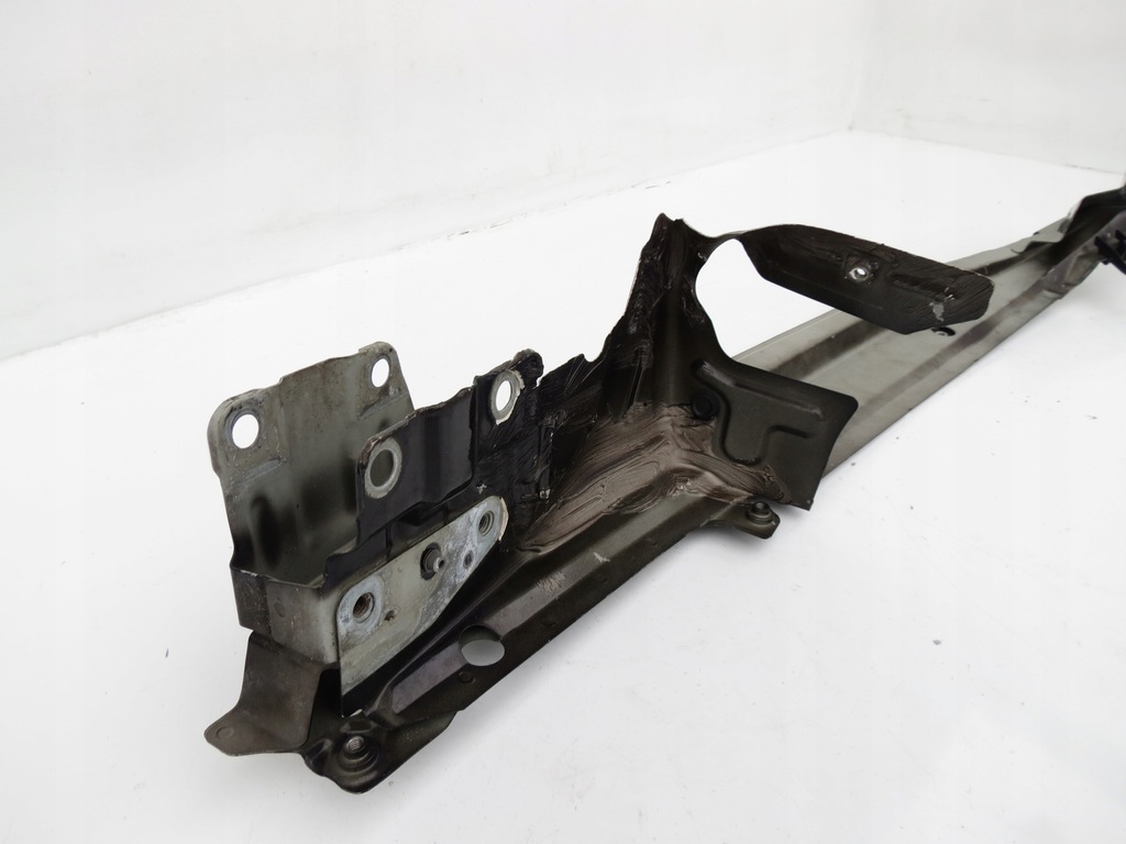 фото №10, Кронштейн кронштейн кронштейн крила правий перед передній porsche cayenne 7l