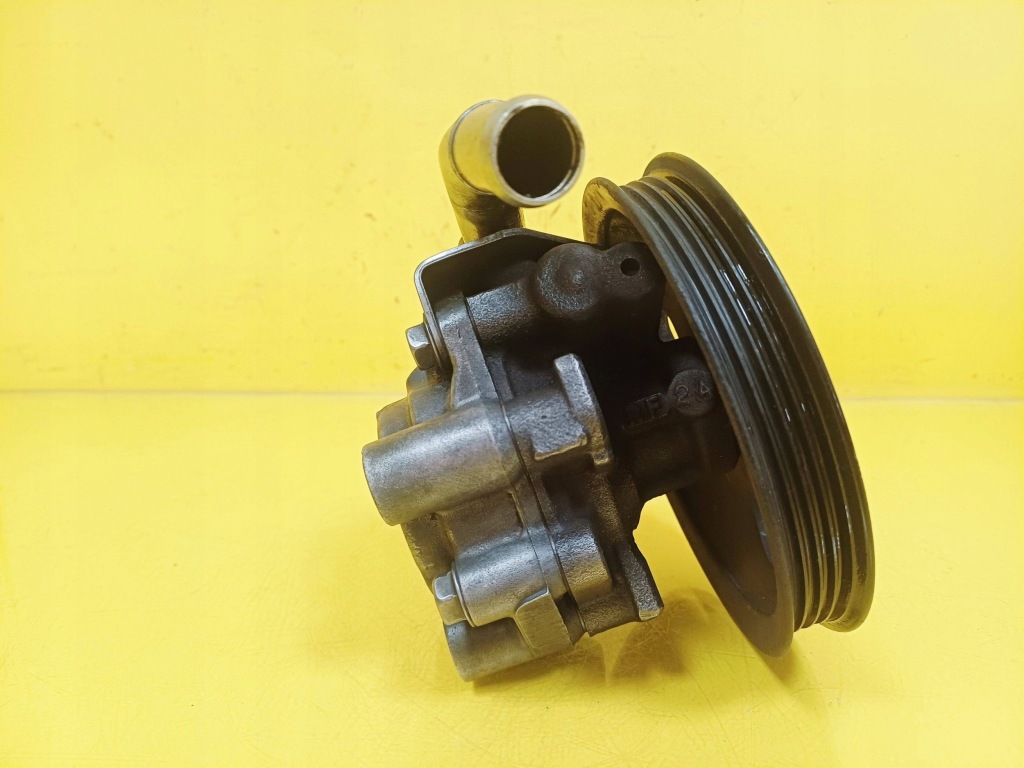 Насос усилителя chrysler pt cruiser 2.0 бензин 4668252 nr173 с Разборки