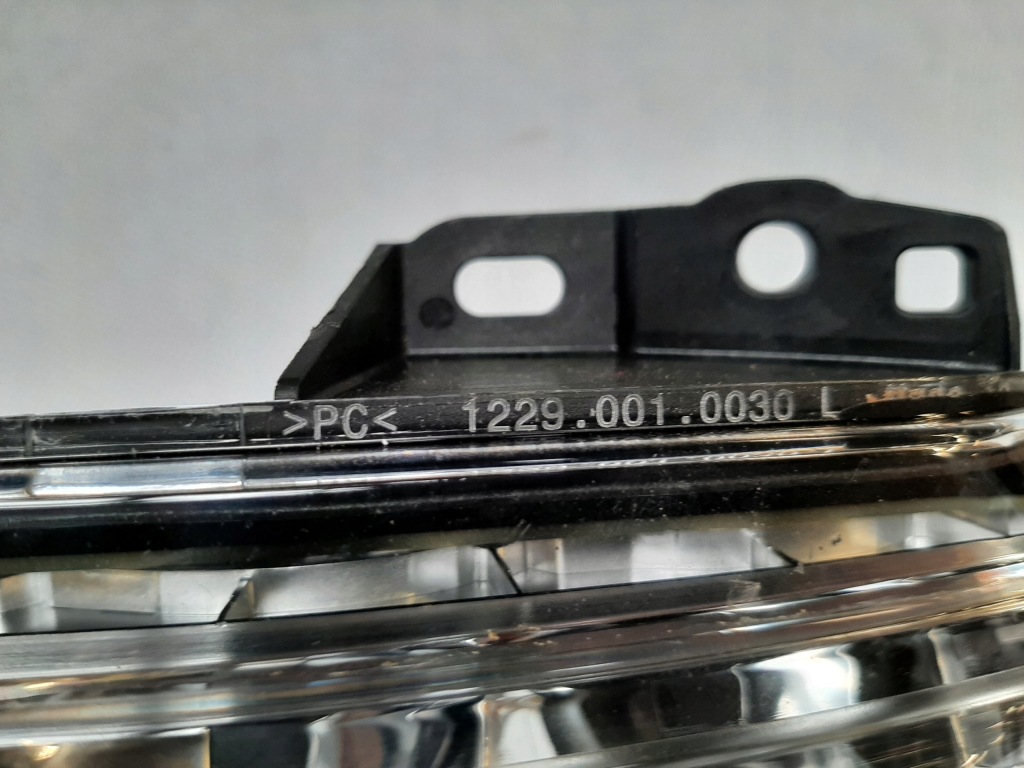 Jaguar range rover протитуманна фара led лівий новий m8e2-15201 Ціна