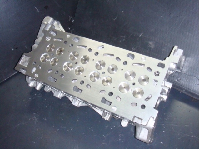 фото №1, Головка 1,6 dci r9m renault scenic laguna megane