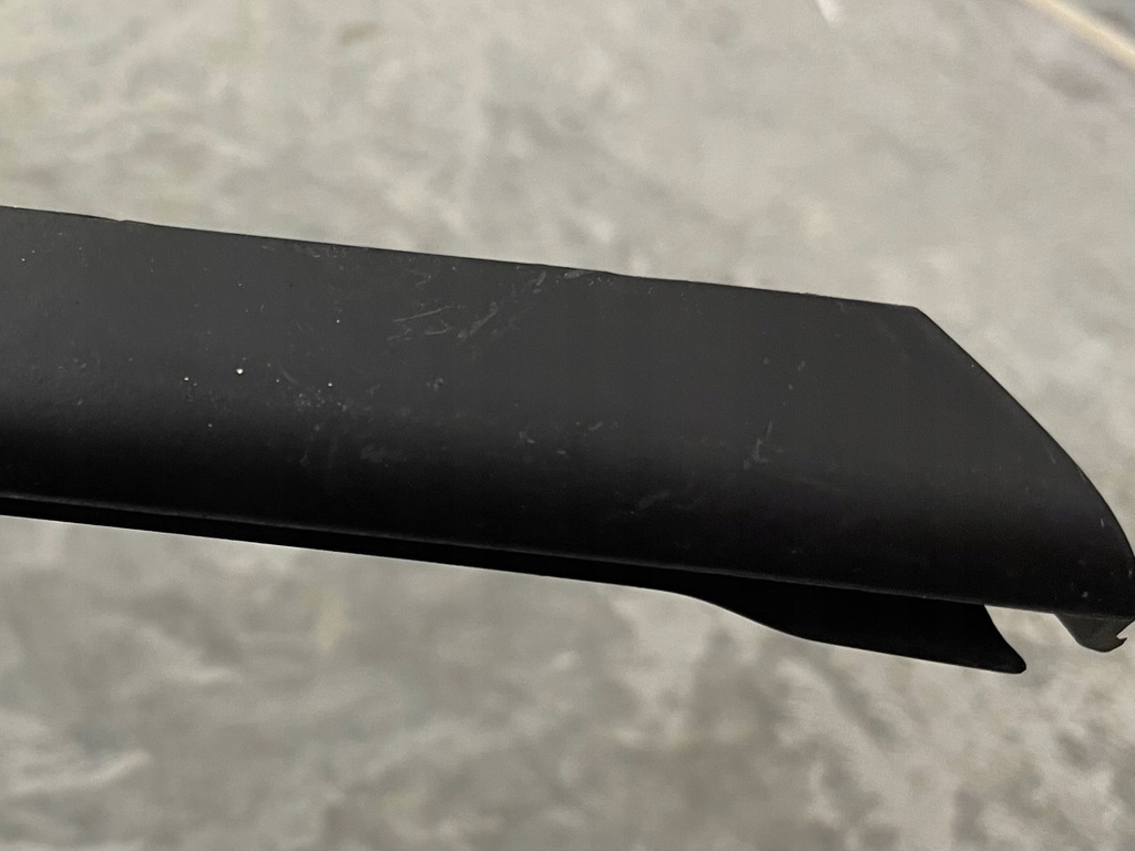 фото №9, Молдинг стекло лобовое sportback a5 8w оригинал