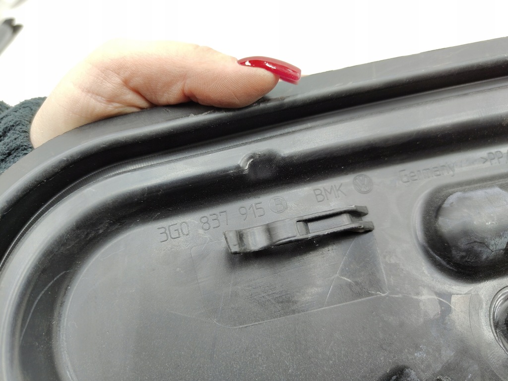 фото №4, Заглушка двері лівий перед vw passat b8 3g0837915b
