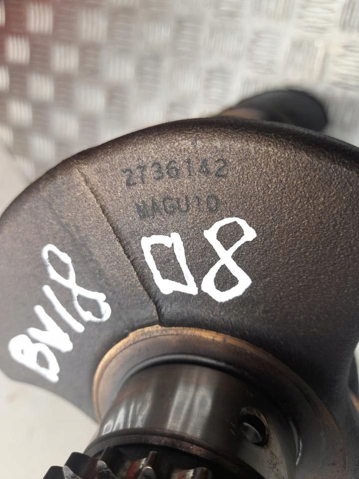 Wał коленчатый bmw 1 2012 11129301808 с Разборки