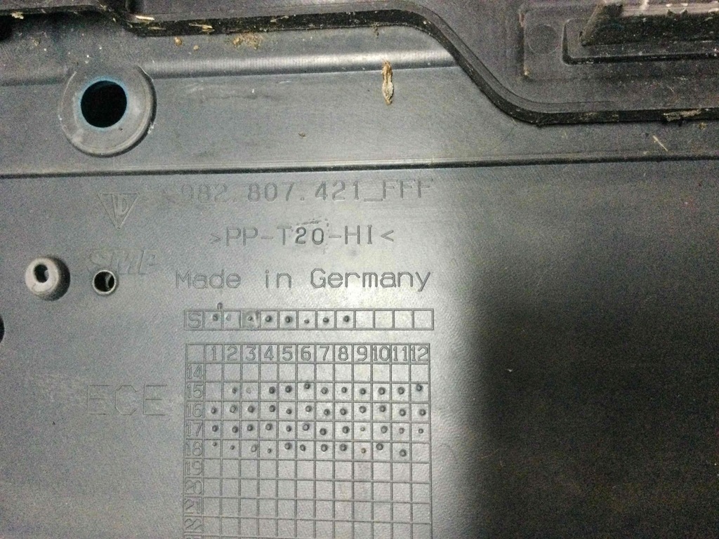 фото №16, Porsche 718 boxster cayman бампер задній 982807421 982807421g2x