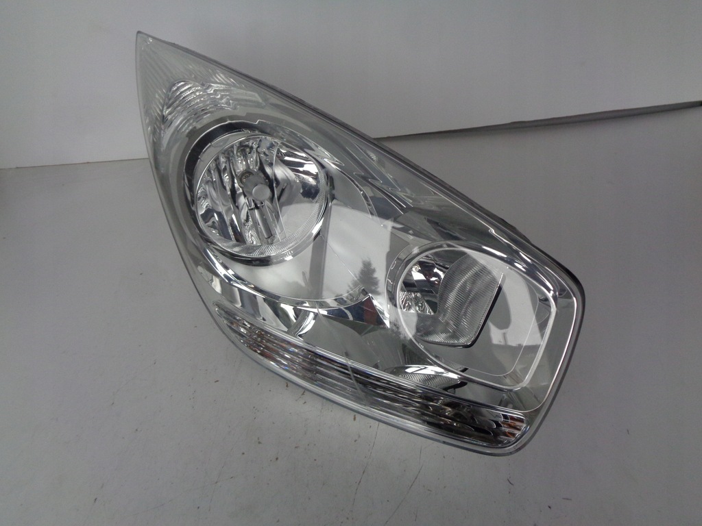 фото №1, Лампа правая фара kia venga 10-