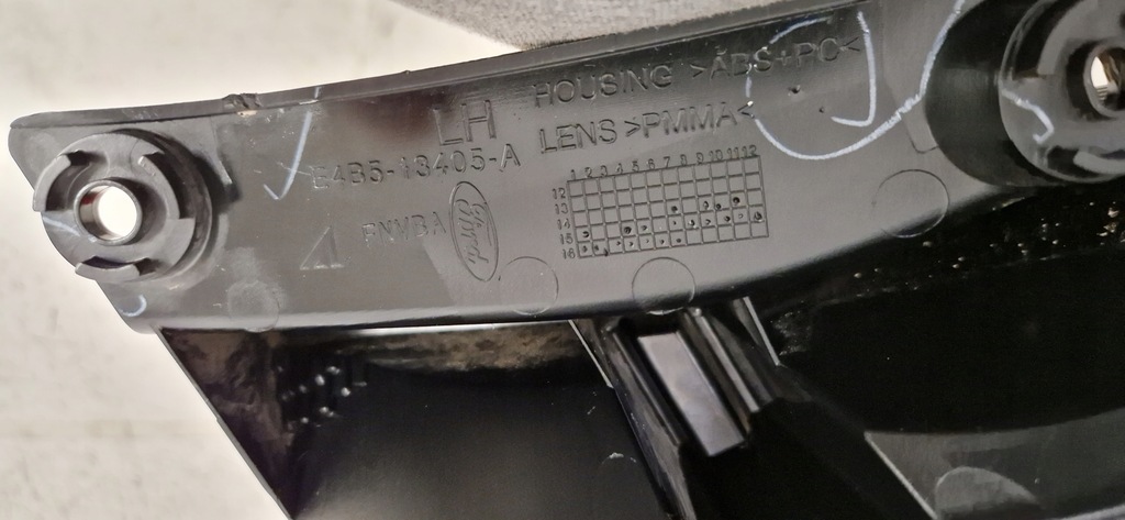 фото №8, Ford ka plus лампа задня задня ліва 2016-2020r