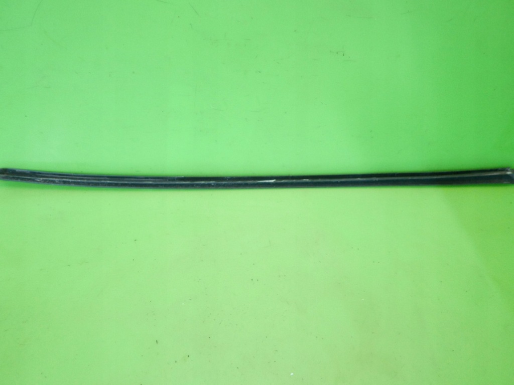 фото №8, Молдинг скло лобове права перед seat exeo i 3r