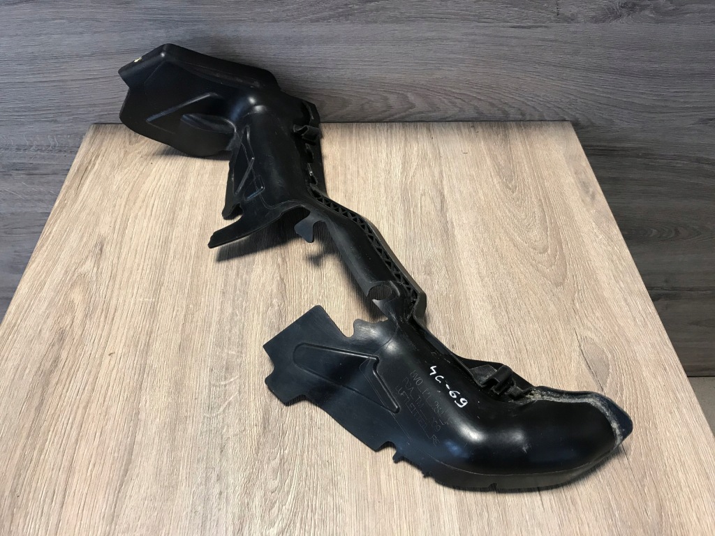 фото №1, Повітропровід повітря audi a3 8v 8v0121284f