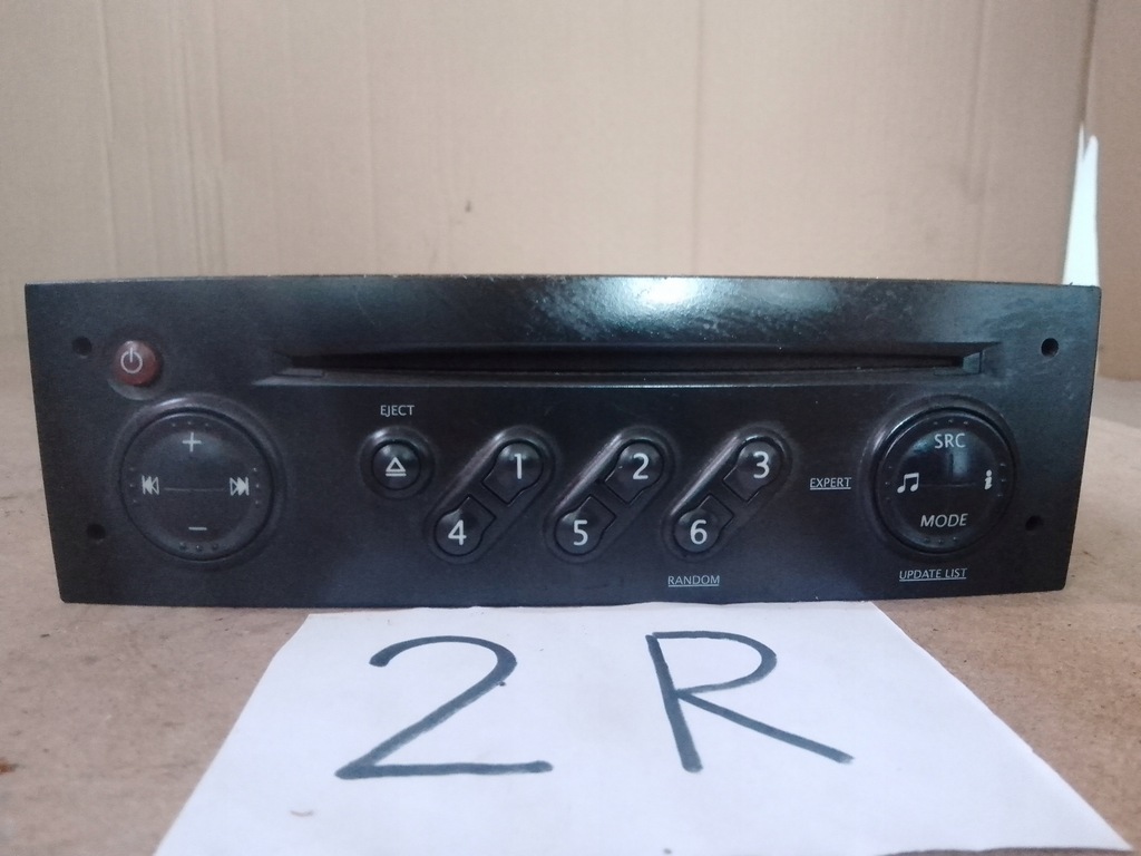 фото №1, Renault megane ii радио проигрыватель cd заводской 8200607918