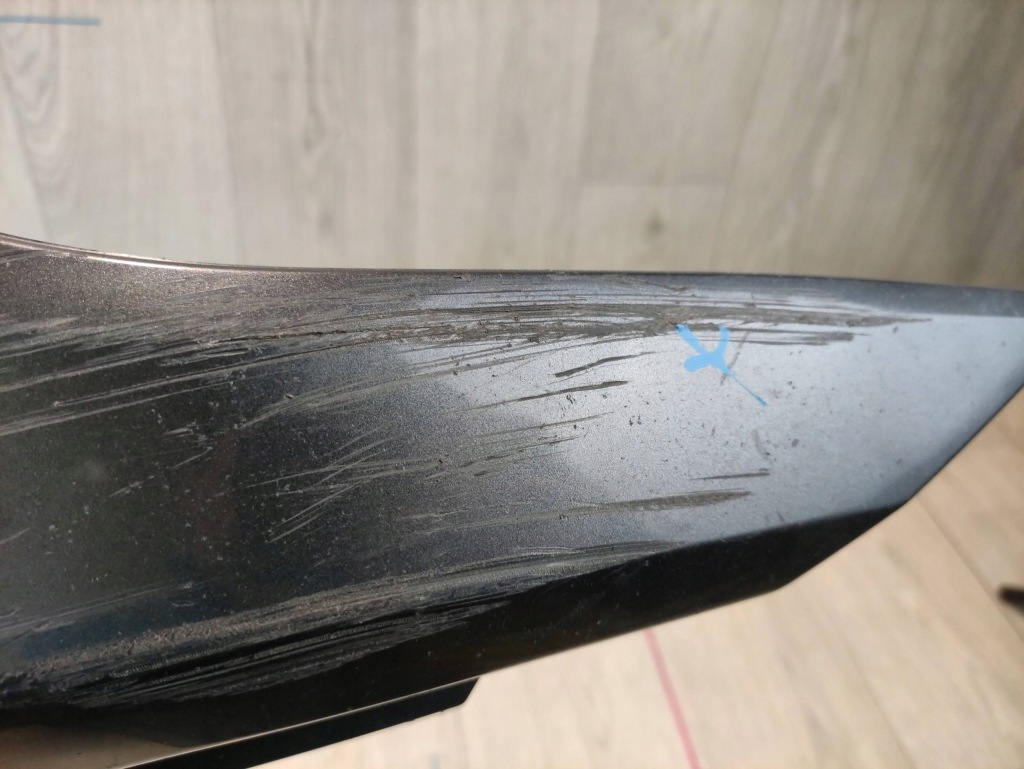 фото №10, Audi e-tron 4ke уголок бампера правый перед 4ke807062c