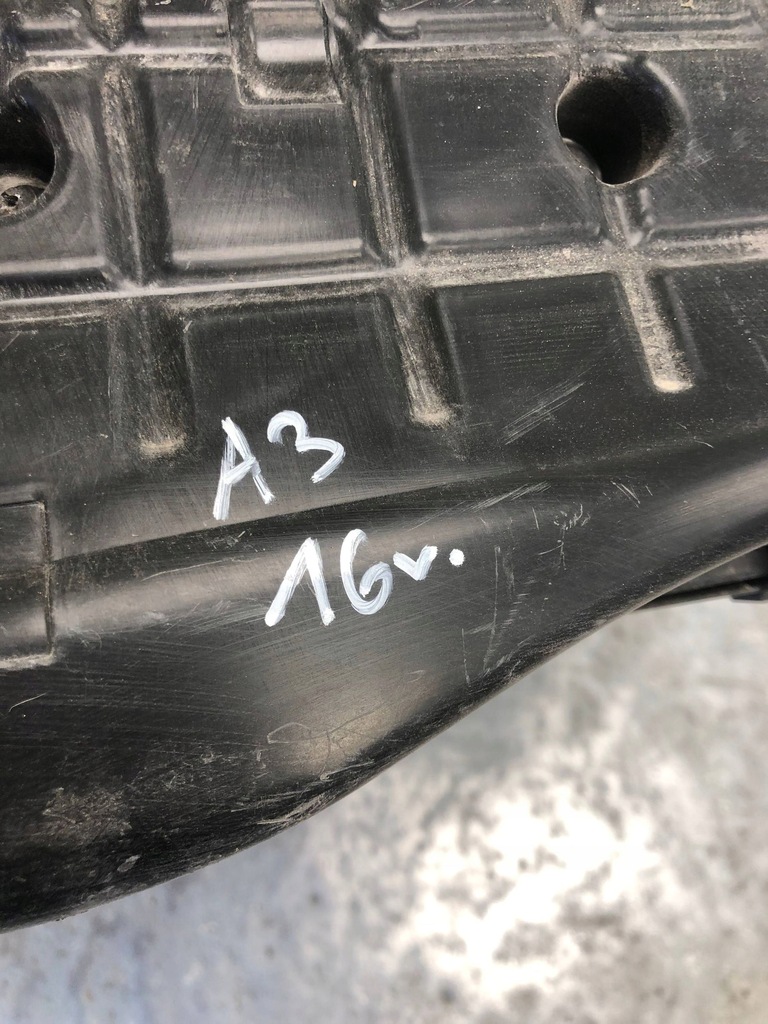 фото №6, Корпус фильтра воздуха audi a3 8v 04e129611g 04e129651d
