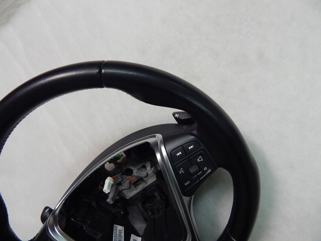 фото №6, Volvo s60 v60 xc60 s80 v70 xc70 - воздуховод кожа лепестки переключения круиз-контроль oryg