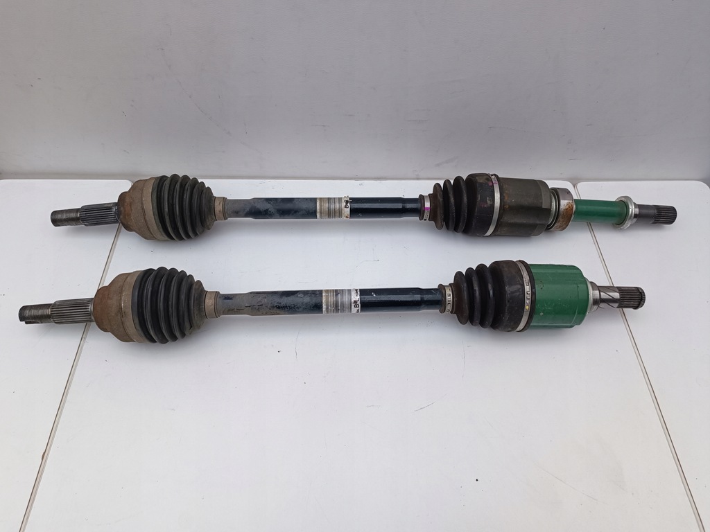 фото №1, Nissan leaf ze1 ii 2017- приводной вал półośka правая 391005sn0a левая 391015sn0a