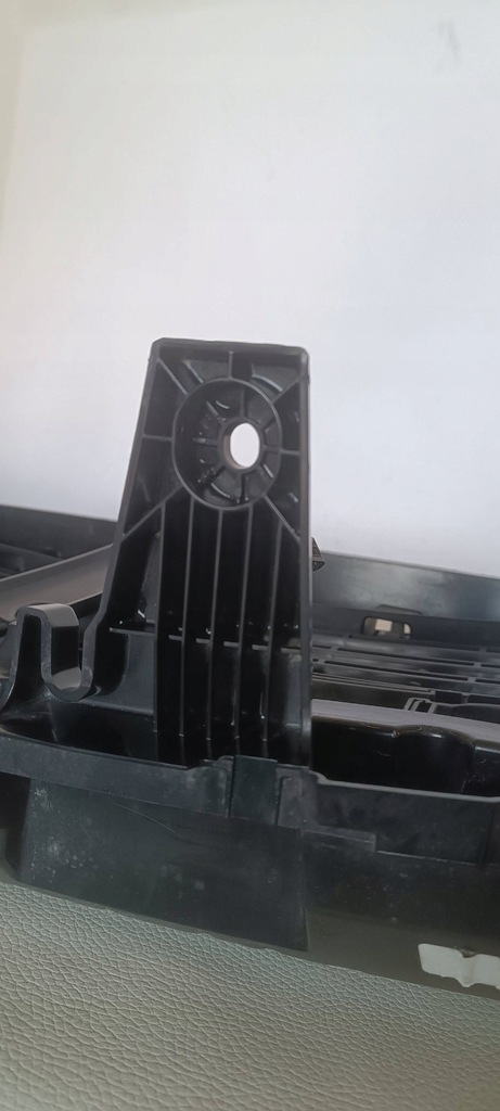 фото №9, Решітка радіатора решітка радіатора радіатора dodge ram v 1500 18-23 камера 68366528ah