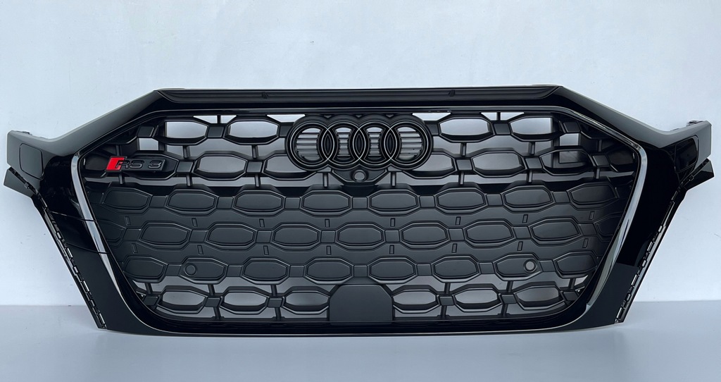 фото №1, Решітка радіатора решітка радіатора audi rs3 8y0 8y0807725