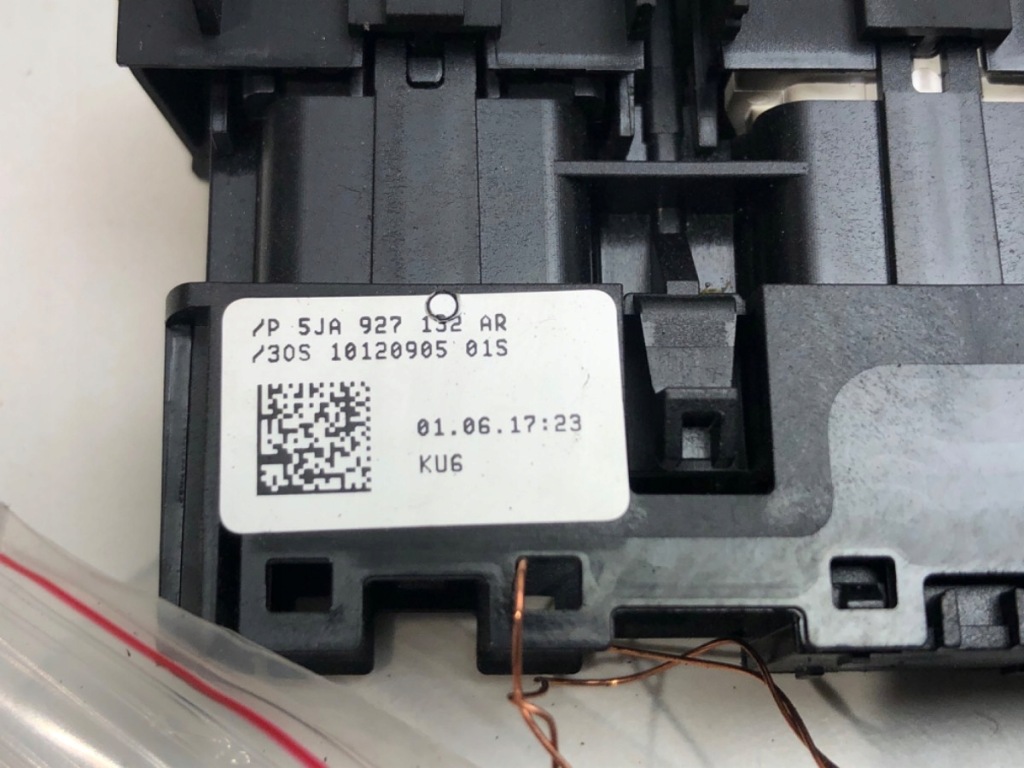 фото №4, Панель перемикач skoda rapid 5ja927132ar