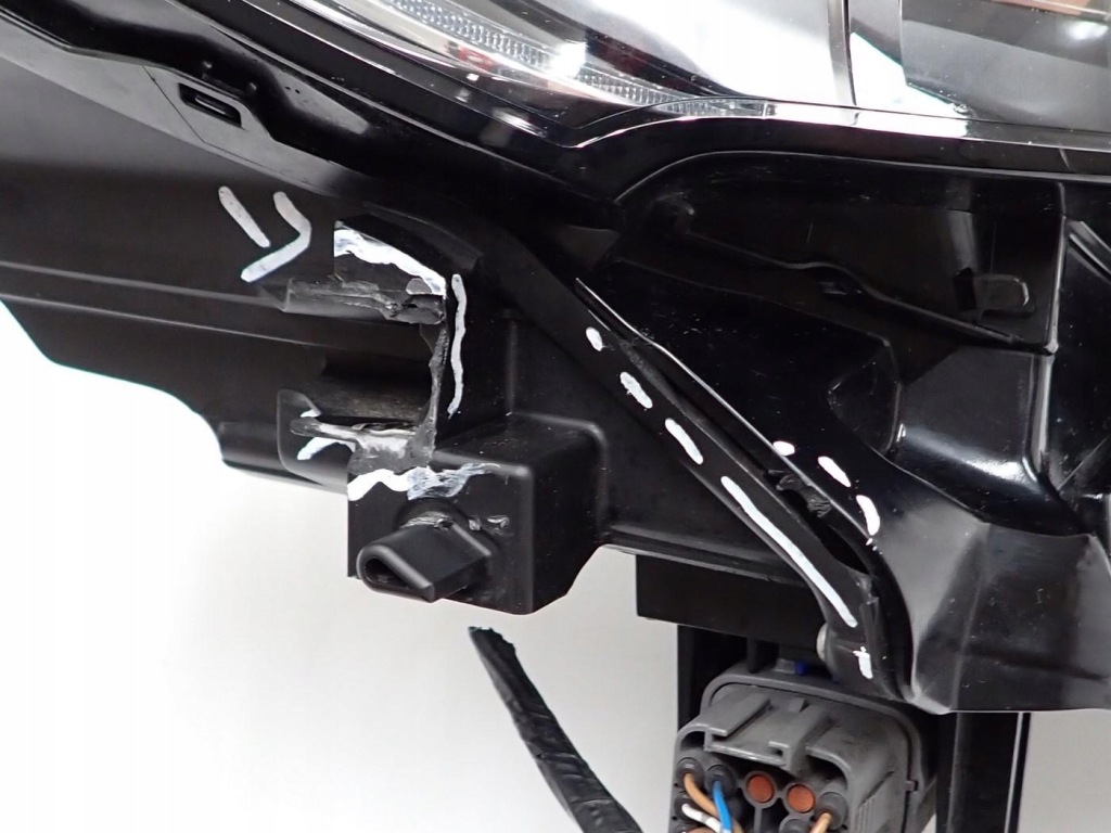 Фара правый  перед европа full led рестайлинг  grf5-51030 mazda 6 3 gj 19r в Украине