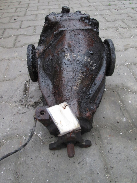 фото №1, Mercedes w124 3.0d мост задний головка 3.48