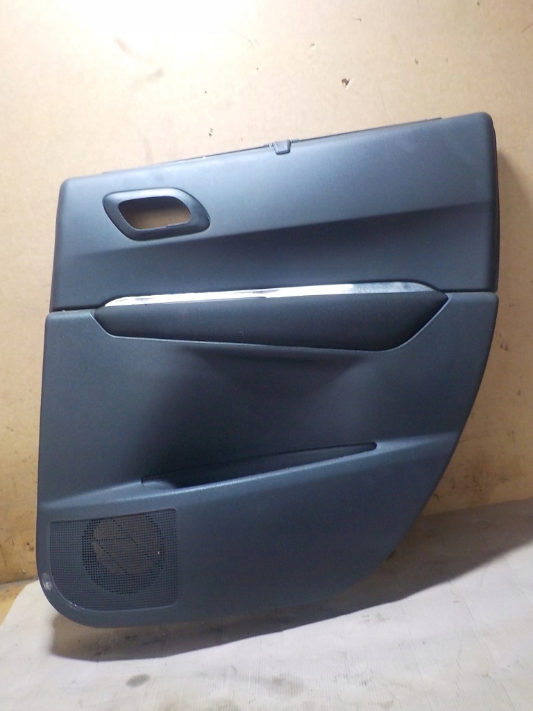 фото №1, Обшивка праве задні двері peugeot 3008 96858588ze
