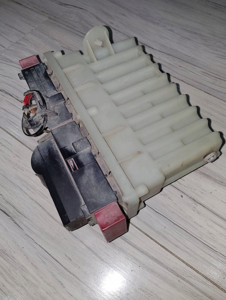 фото №5, Модуль вентиляторов 968537-1 opel zafira astra