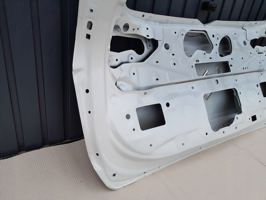 фото №10, Toyota rav-4 2018 крышка багажника задняя задняя багажника