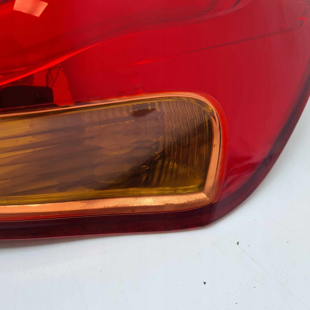 фото №3, Kia ceed ii kombi лампа задняя задняя правая led