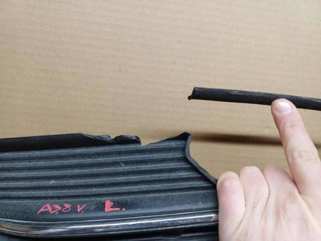 Хром решётка решётка радиатора бампера левая audi a3 8v 8v3807681a Недорого