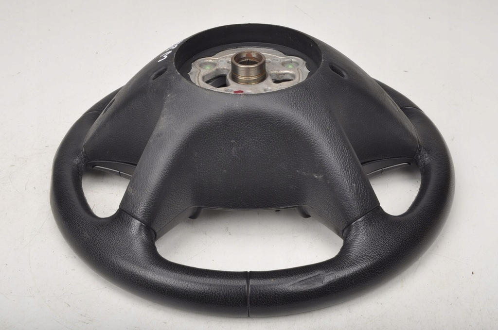 фото №11, Mercedes w245 воздуховод кожаный многофункциональный