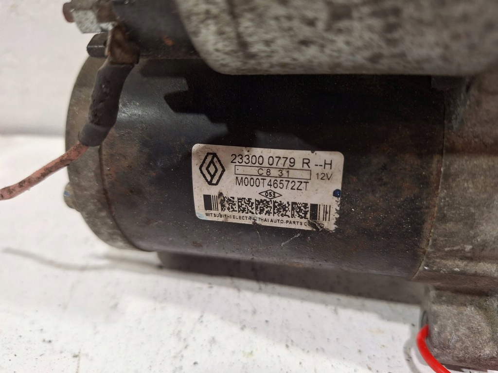 Стартер 233000779r dacia sandero 2 0.9 tce 12- Недорого