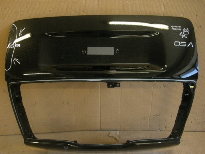 фото №1, Volvo v-50 2003 kombi крышка багажника задняя