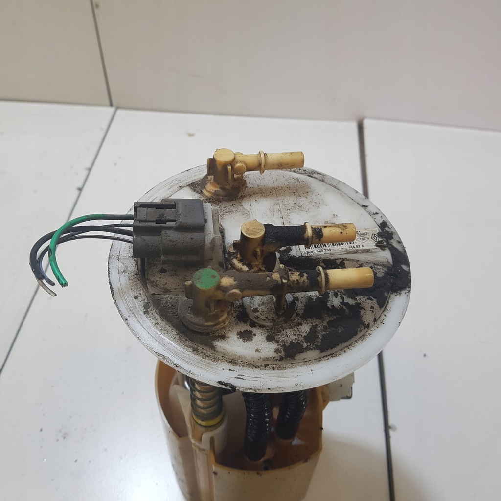 фото №1, Насос топлива renault modus 8200528289