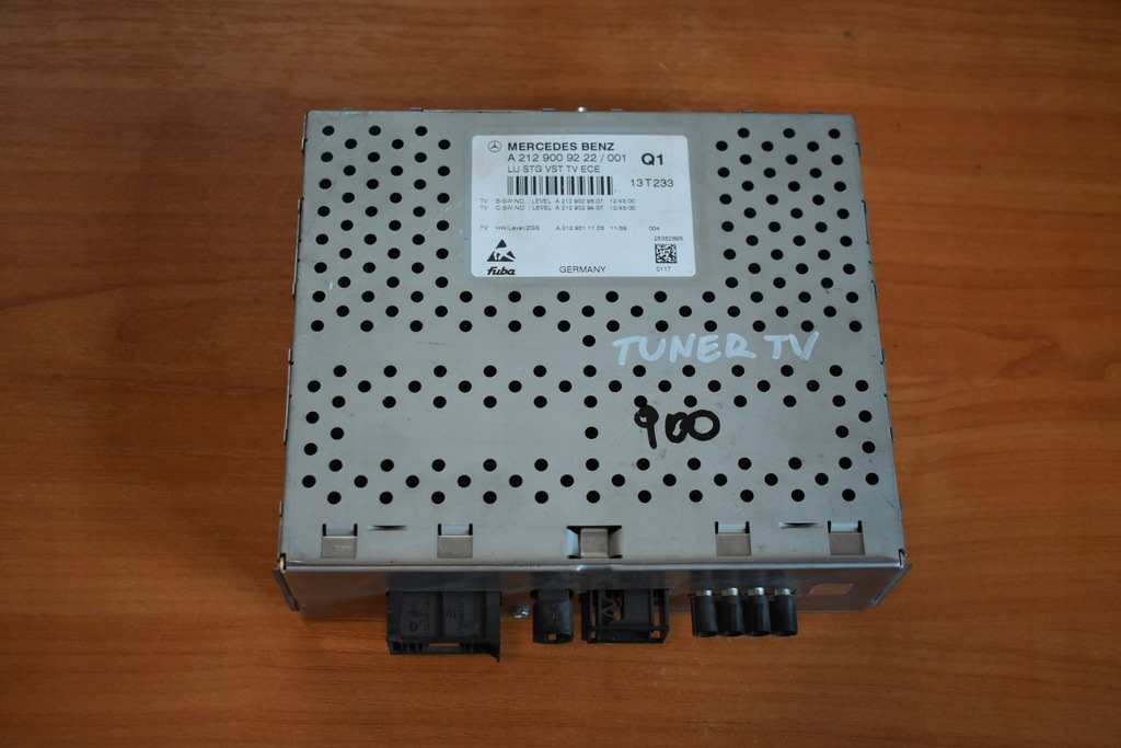 фото №1, Тюнер tv mercedes w212 1