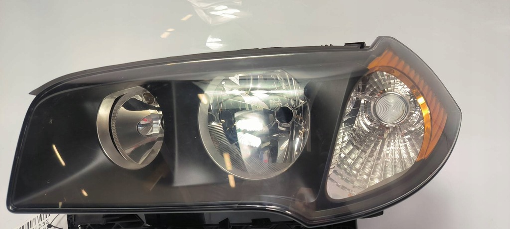 фото №1, Лампа ліва перед 6919657 bmw x3 e83