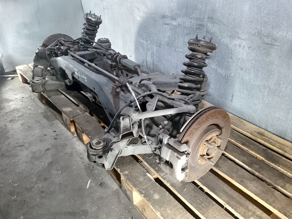 фото №6, Підрамник, поперечина задня jaguar xj x350 03-09 2.7 6v sedan