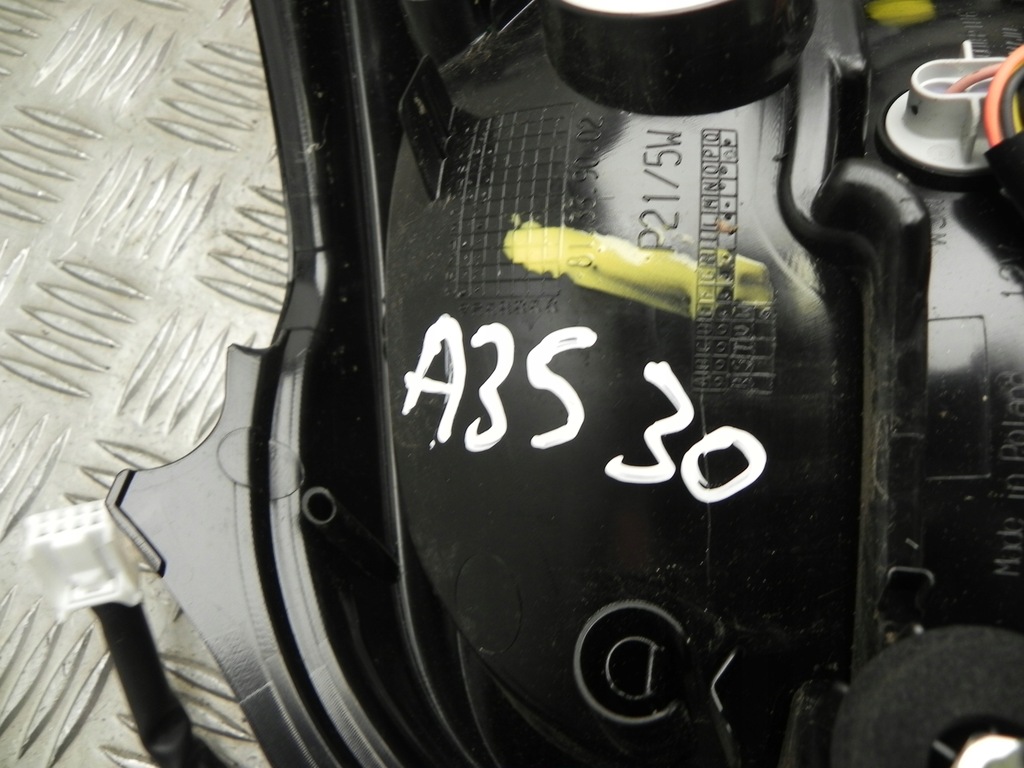 фото №11, Лампы задние citroën c1 ii 2021 с левый 815600h162